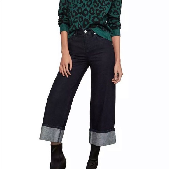 💙BCBG MaxAzria Crop Jean💙 - Picture 1 of 7